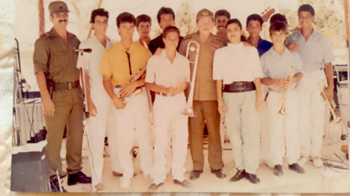 Reviven encuentros de Raúl Castro con grupo musical Ismaelillo
