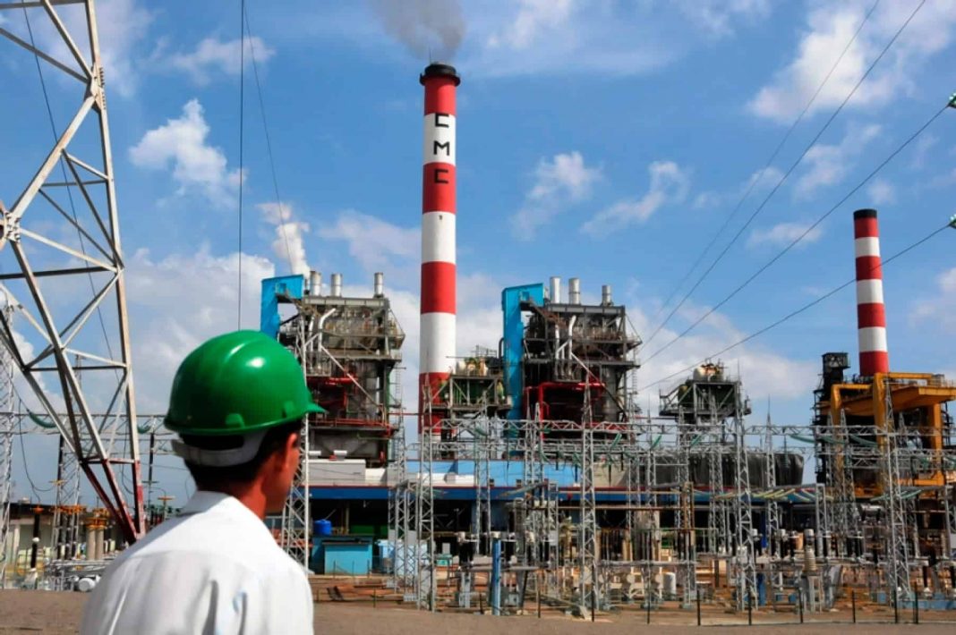 Nueva avería obliga a desconectar bloque de termoeléctrica en Cuba