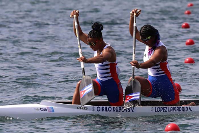 Canoístas cubanas Cirilo y Yinnolis por preseas hoy en Copa Canotaje