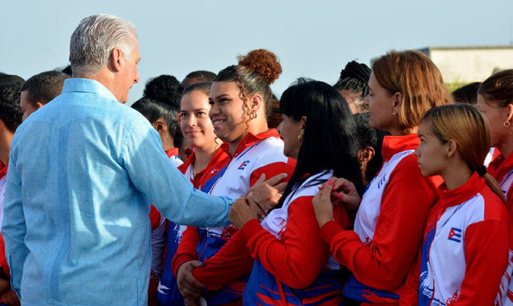Cuba a los Centroamericanos con bandera, Mijaín marca país