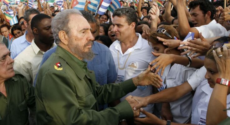 Jóvenes italianos celebran centenario del líder cubano Fidel Castro